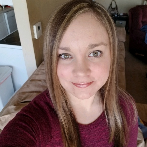 Meet your Posher, Samantha - Picture 1 of 1